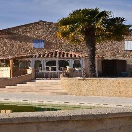 Hotel Domaine Saint Victor La Tour-dʼAigues Exterior foto